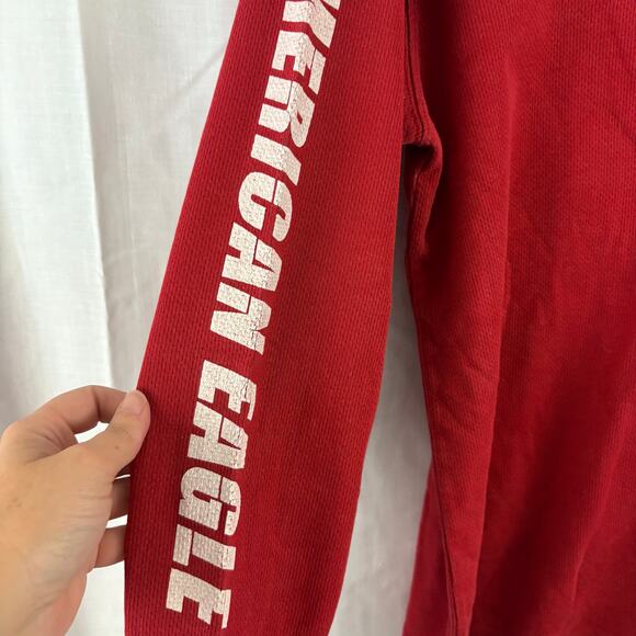 American Eagle Y2K AE77 Performance Long Sleeve V-Neck Tee Large - Picture 2 of 5